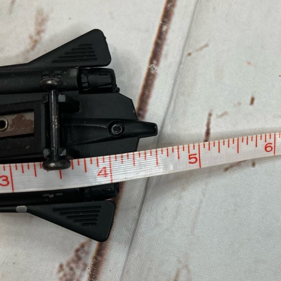 Die-Cast 106-A US Air Force Black Bird Lockheer SR-71 Pencil Sharpener - Picture 6 of 9